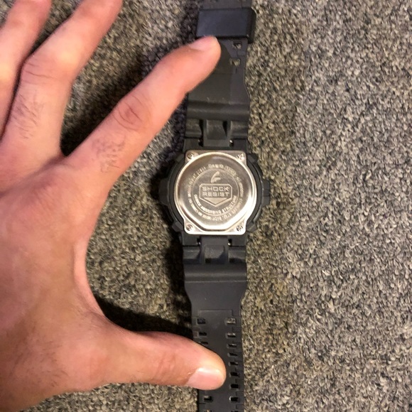 G-Shock watch used maybe half a dozen times - Picture 3 of 3